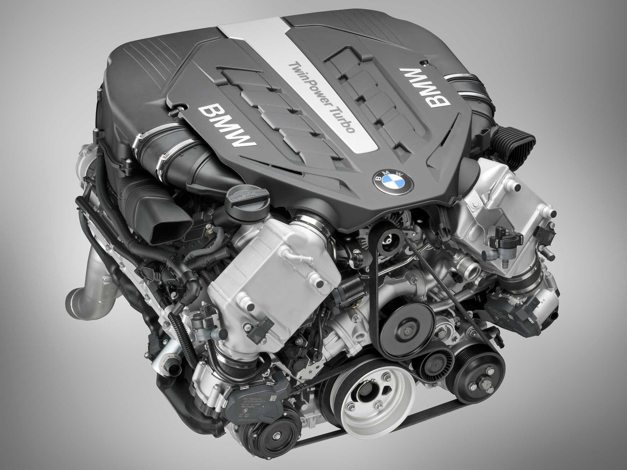 Wallpaper #_2jYG5MBSpphPi3-ySDC10 BMW Twinpower Turbo 4 Cylinder Engine