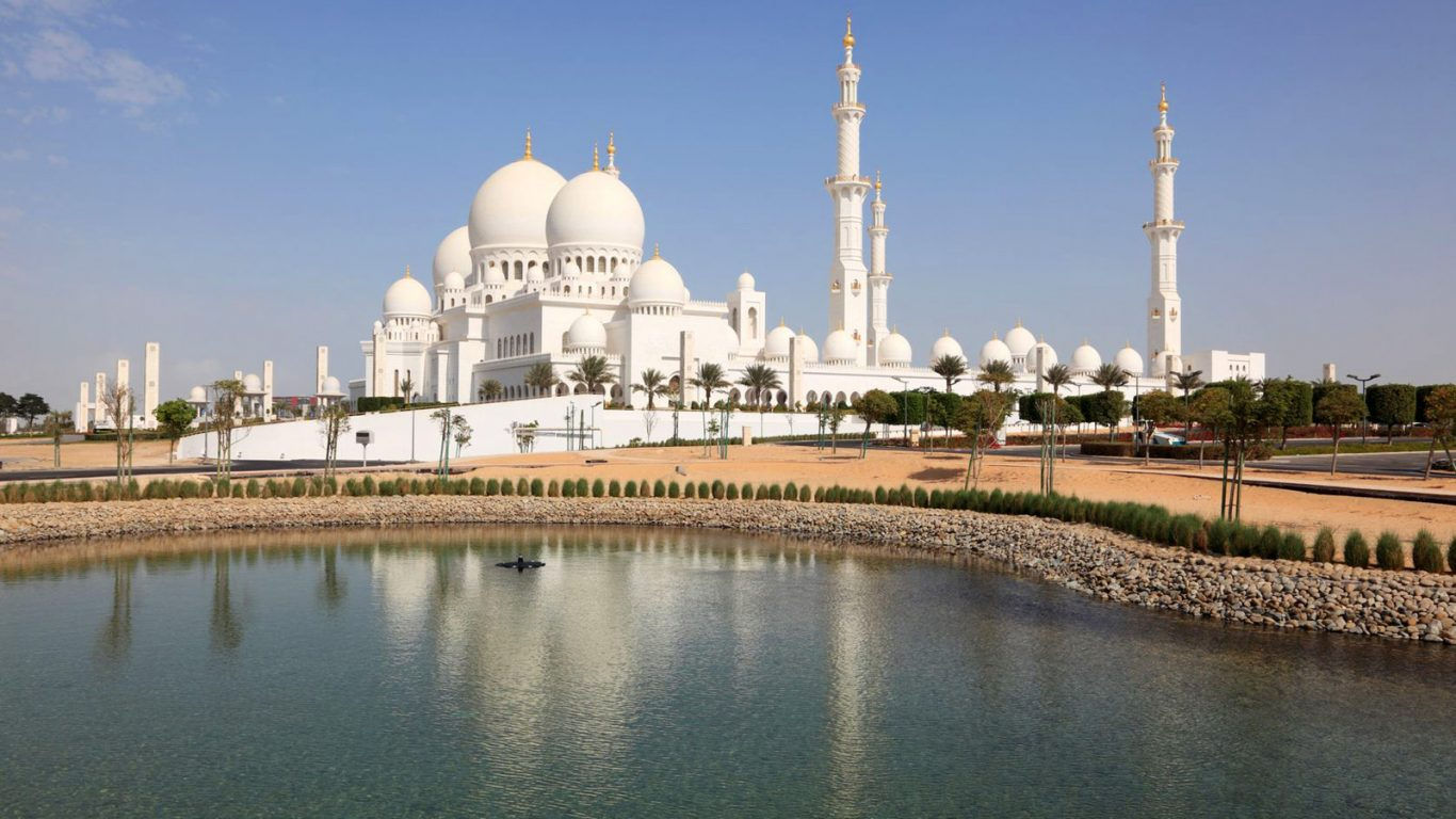 Wallpaper #7n3a844Bnwiau_P6jg1H49 Best Places to Visit in Abu Dhabi Tourist Places in Abu Dhabi Cn