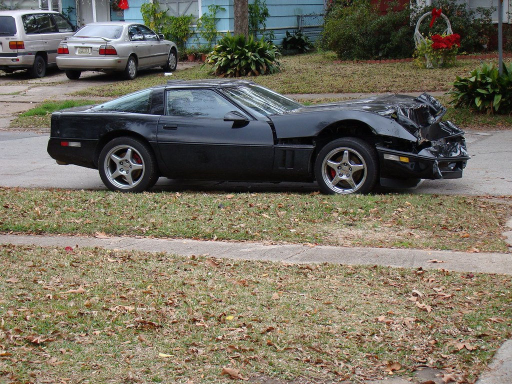 Wallpaper #q2dJDJMBSpphPi3-fd2b343 1989 Corvette C4 Coupe Wrecked Dec 21 2008 1989 Corve Flickr