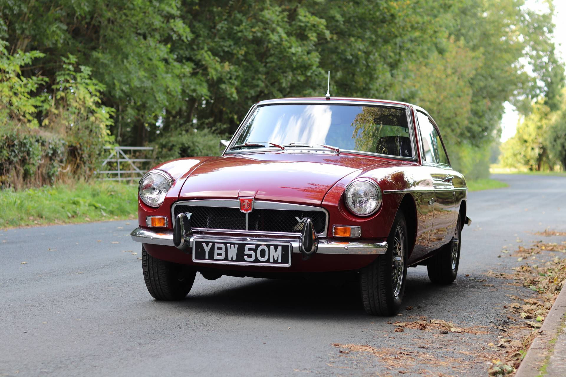 Wallpaper #07mu3ZIBJvJKYCmE-AGU272 For Sale Mg Mgb GT V8 1973 Offered for Gbp 39995