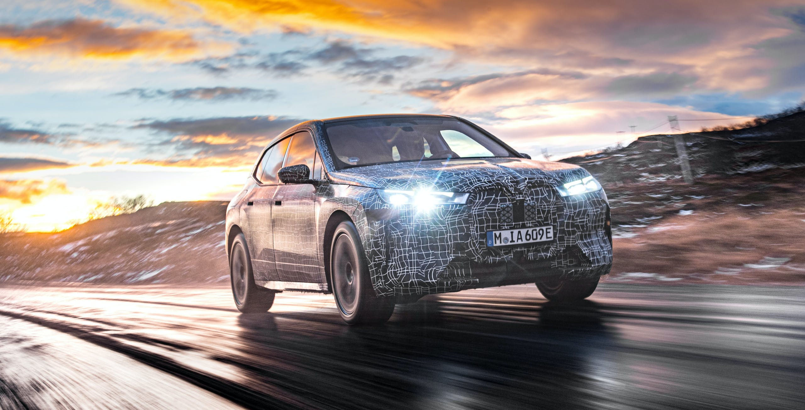 Wallpaper #qFjDNJMBzN9vxX34JT17229 BMW Invests Hundreds of Millions in Digital Transformation