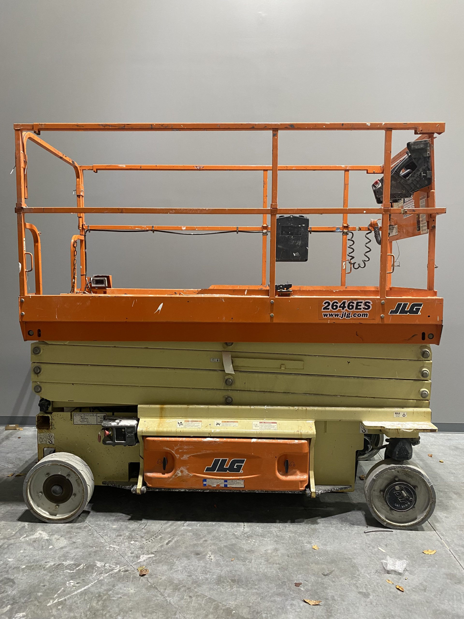 Wallpaper #T200apcBycdYOYFT0XEb30 2015 Jlg 2646es Electric Scissor Lift Platinum Truck and Equipment
