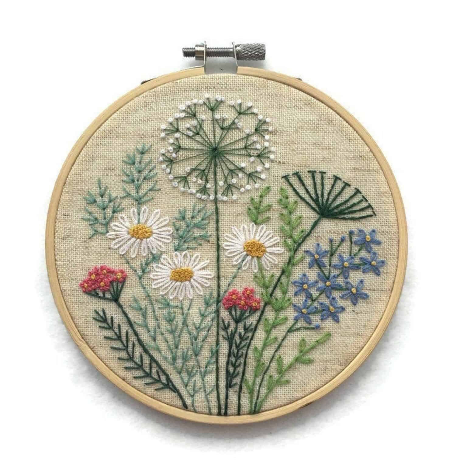 Wallpaper #4GdP9JIBSpphPi3-k3mn153 13 Awesome Flower Embroidery Patterns Diycraftsguru