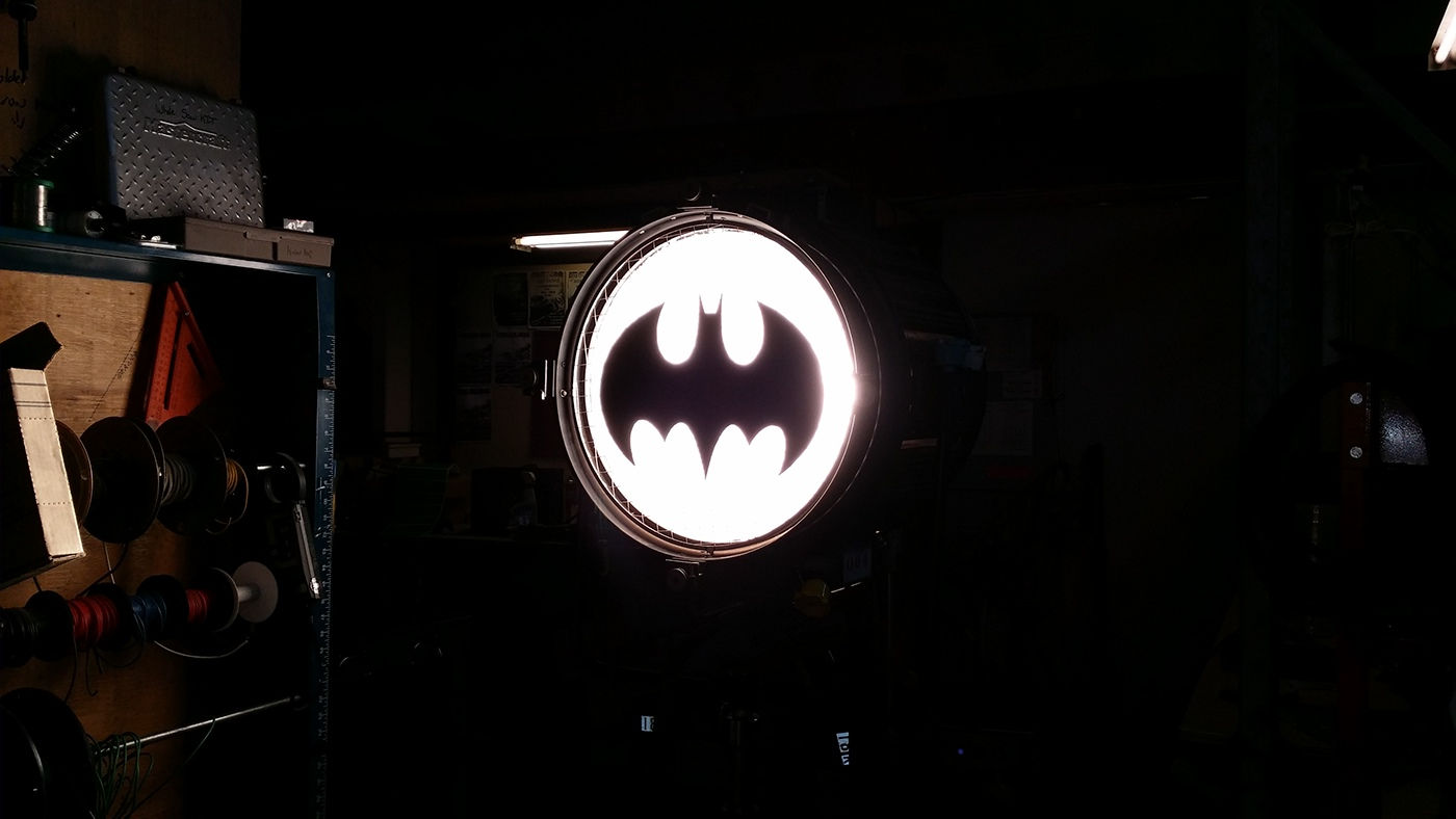 Wallpaper #JYLpP5MB0GiFKesMM8Dz98 Bat Signal on Behance