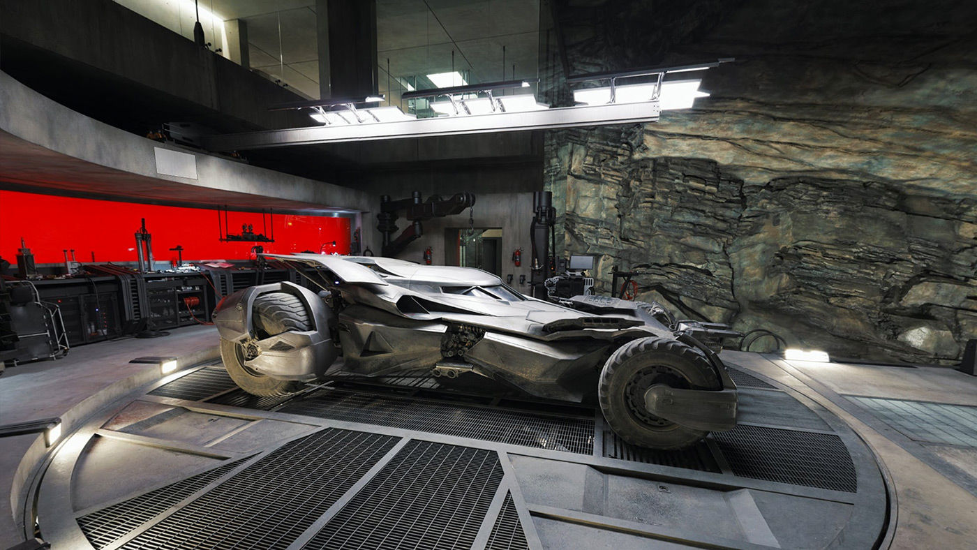Wallpaper #3GicIZMBSpphPi3-nTDR24 Batcave Interactive on Behance