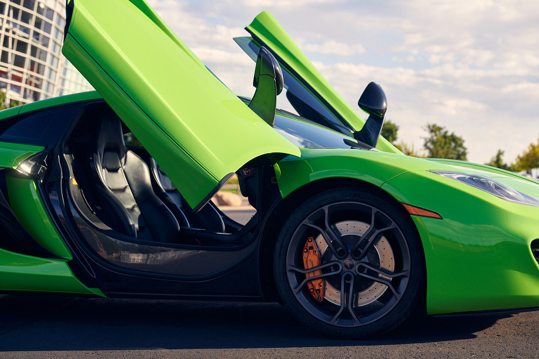 Wallpaper #gWgiIZMBSpphPi3-gC_n321 Mclaren Mp4 12c Behance