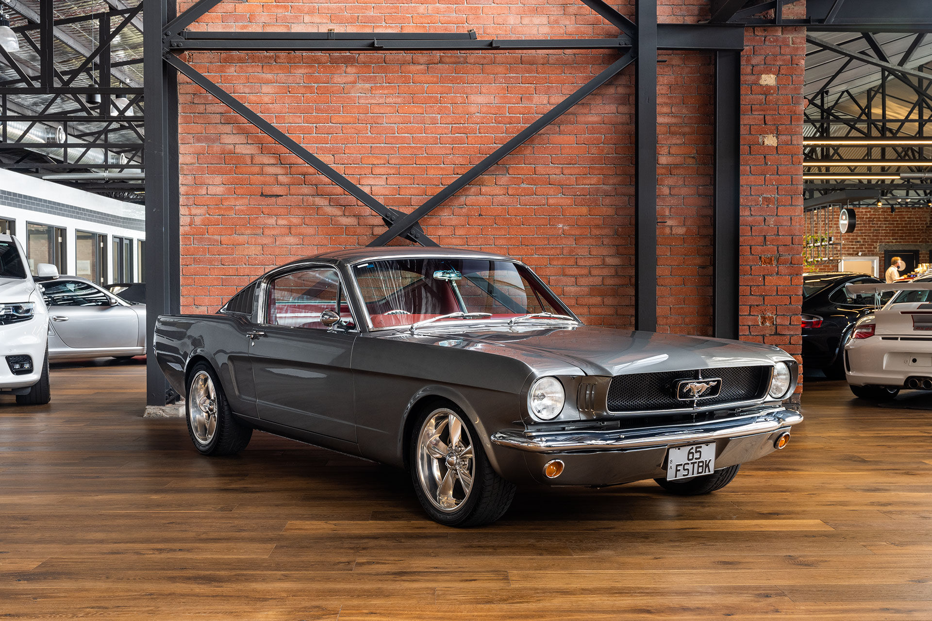 Wallpaper #u7gFTJIBJvJKYCmEv9As57 Exploring the Timeless Design of the 1965 Ford Mustang Fastback