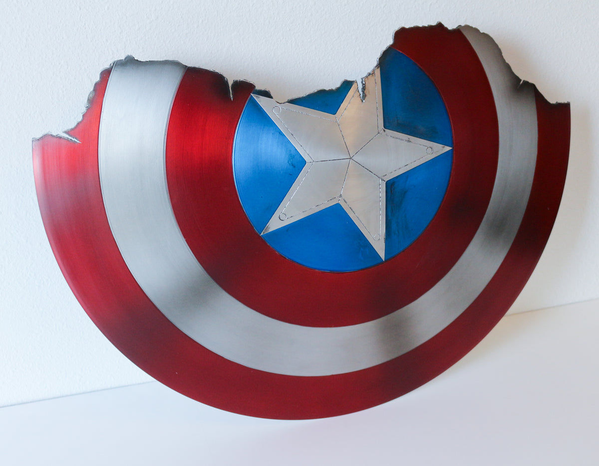 Wallpaper #b2h5GpMBSpphPi3-GRwH10 Captain America Broken Shield Endgame Shield Comic Sandwiches