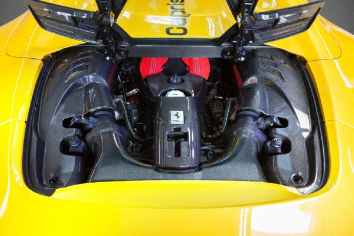 Wallpaper #Kn3o9I4Bnwiau_P6MxH559 Ferrari 488 Gts Pista Spider Carbon Engine Compartment Side Covers