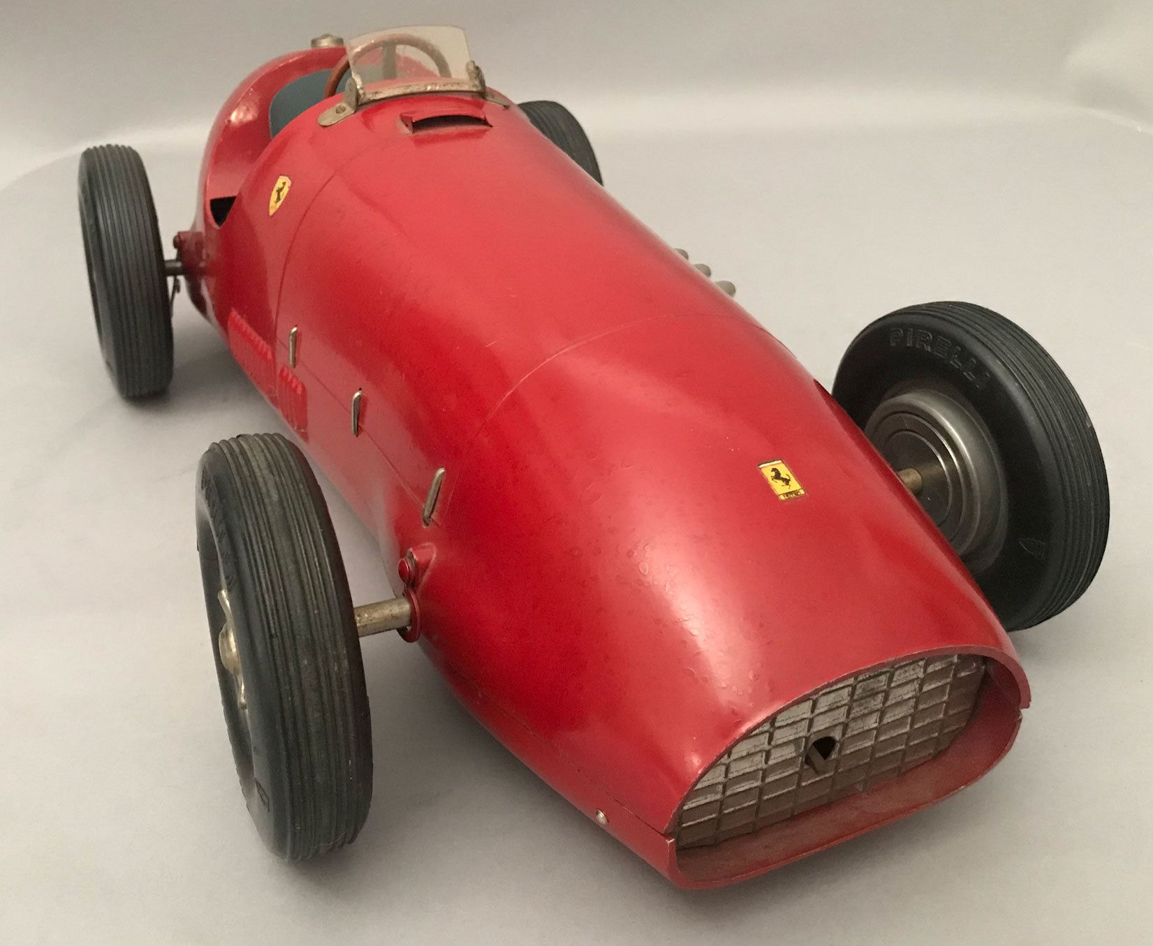 Wallpaper #O2fS_ZIBSpphPi3-u52G206 Ferrari 500 F Ii Toy Car First Ferrari Toy Ever Made Lart Et L