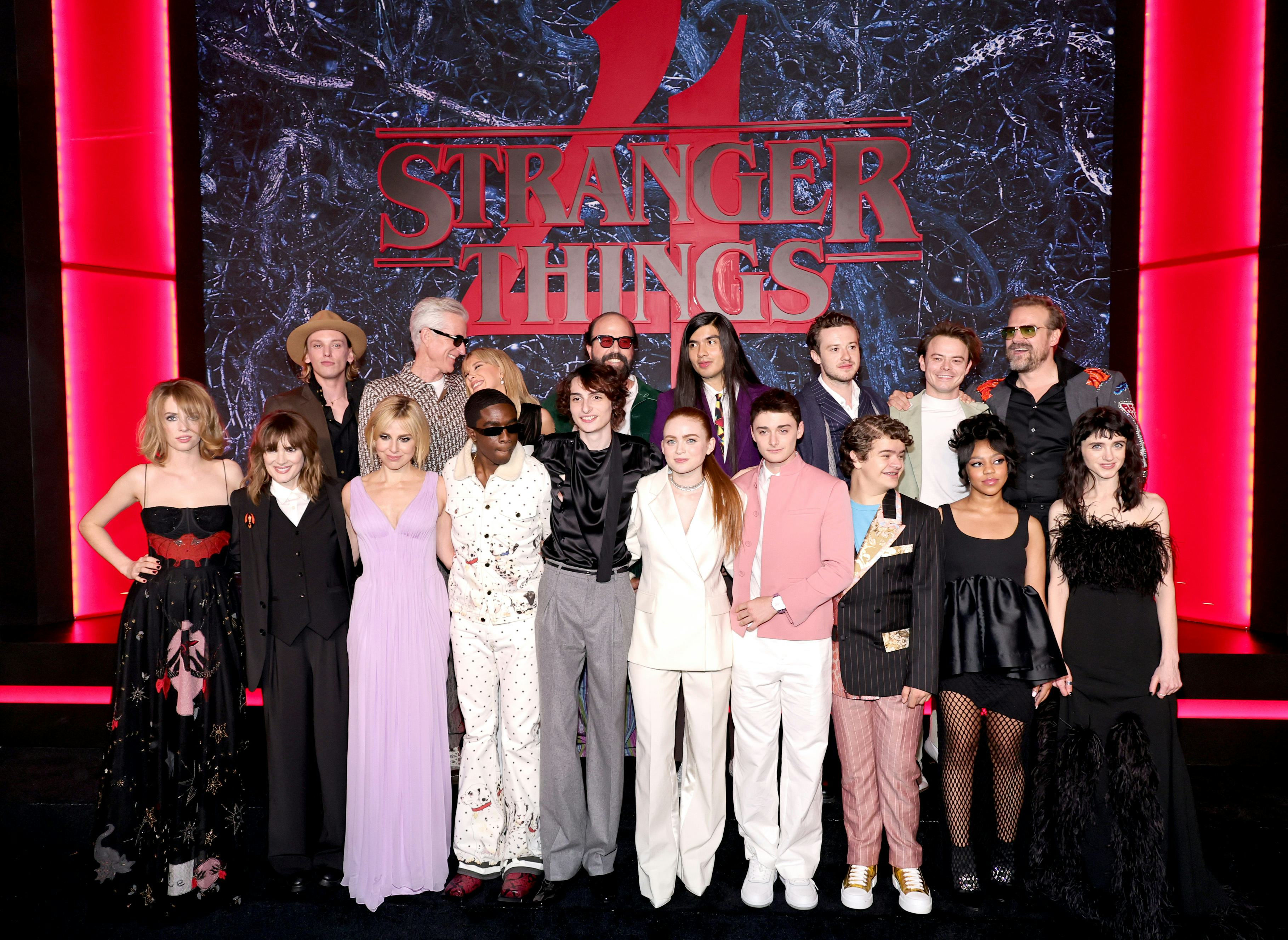 Wallpaper #aGjMFZMBSpphPi3-GAlH237 Stranger Things Season 4 Photos Quotes from the Red Carpet Premiere