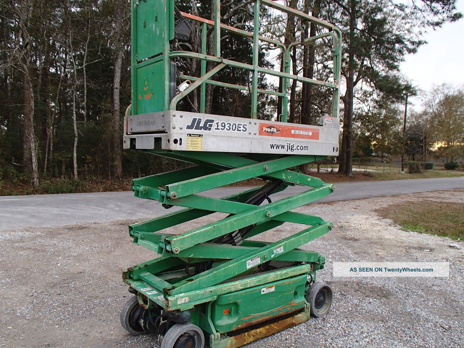 Wallpaper #T200apcBycdYOYFT0XEb166 2004 Jlg 1930es Electric Scissor Lift Construction Building Home Repair
