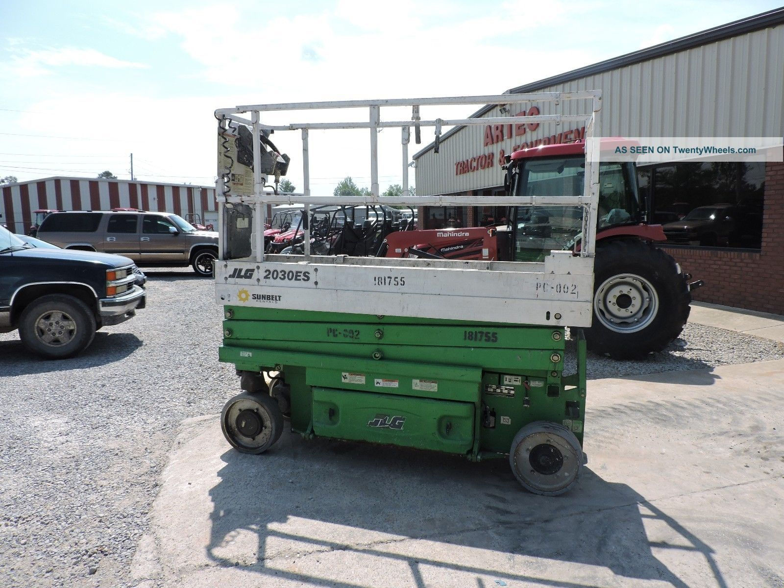Wallpaper #T200apcBycdYOYFT0XEb148 2007 Jlg 2030es Electric Scissor Lift Non Marking Tires