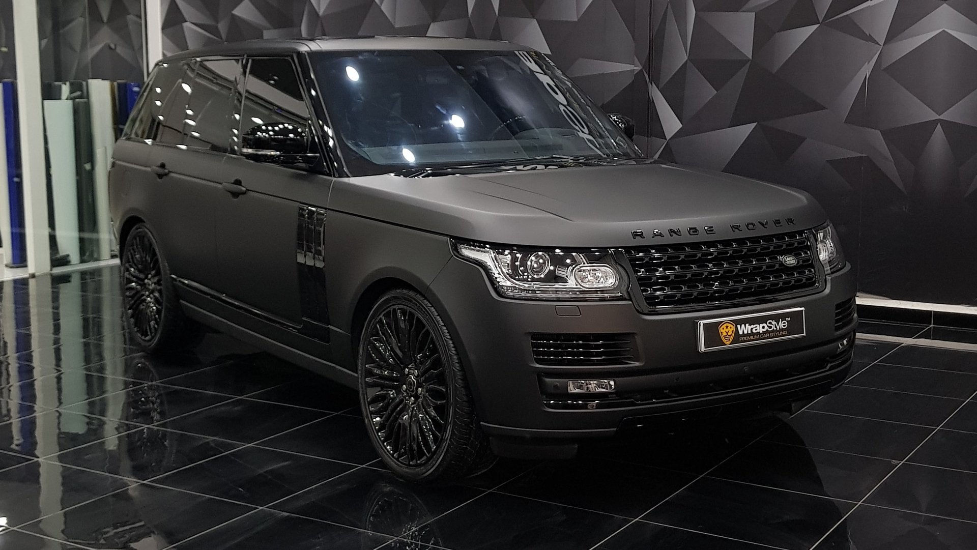 Wallpaper #JQOkYpMBpyOg8YnEA9Pv255 Range Rover Vogue Black Matt Wrap Wrapstyle