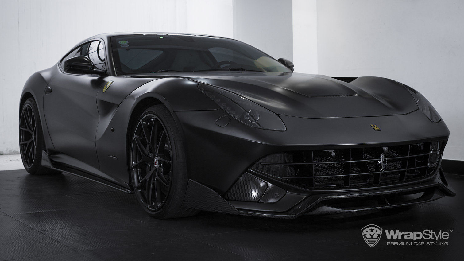 Wallpaper #uBncA48BtGB6xQ78REzQ41 Ferrari F12 Black
