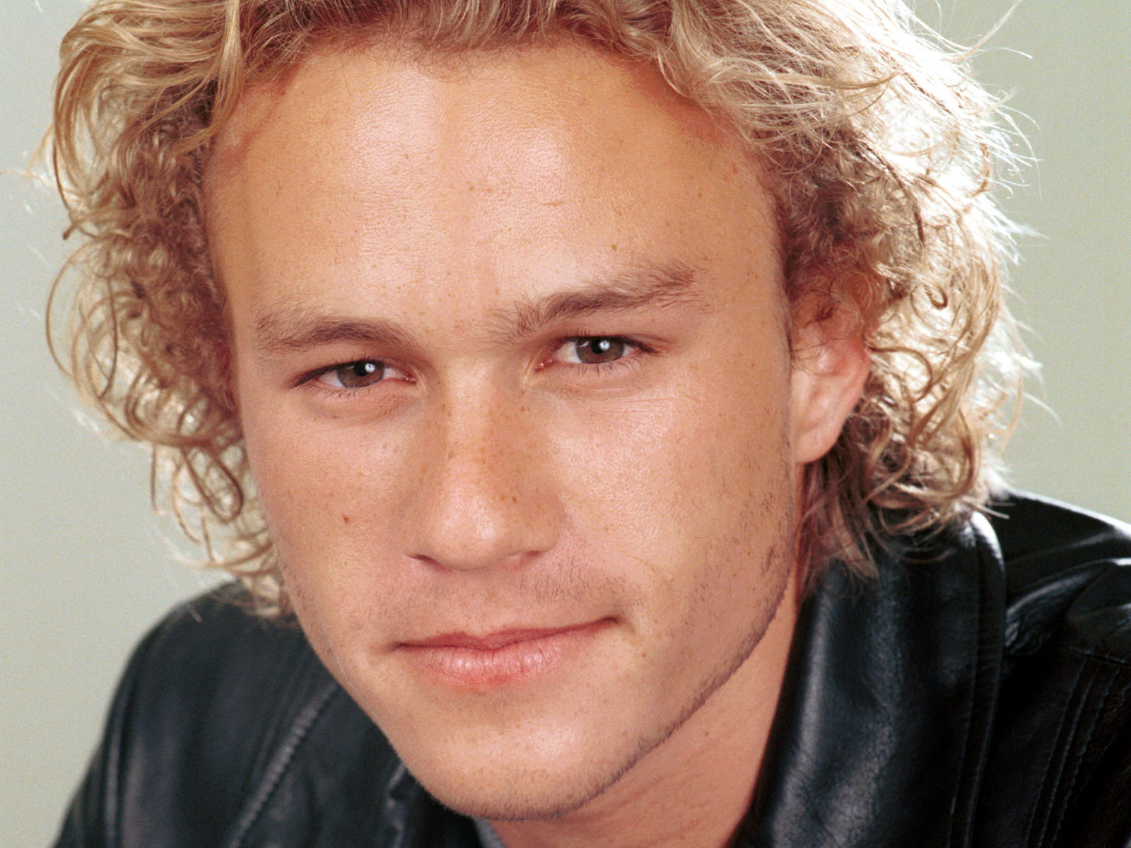 Wallpaper #9HfcJZMB-pgBXx60v588188 Alexander Strauffon Blog Muere El Actor Heath Ledger