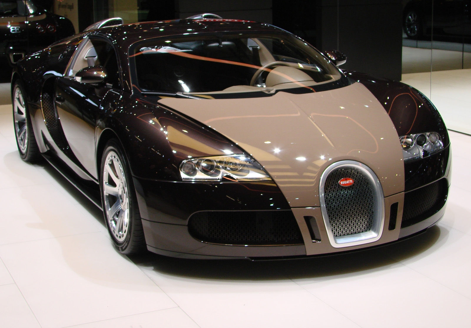 Wallpaper #-n1_844Bnwiau_P6UQyL52 Nice Car Zone Automobiles E Bugatti