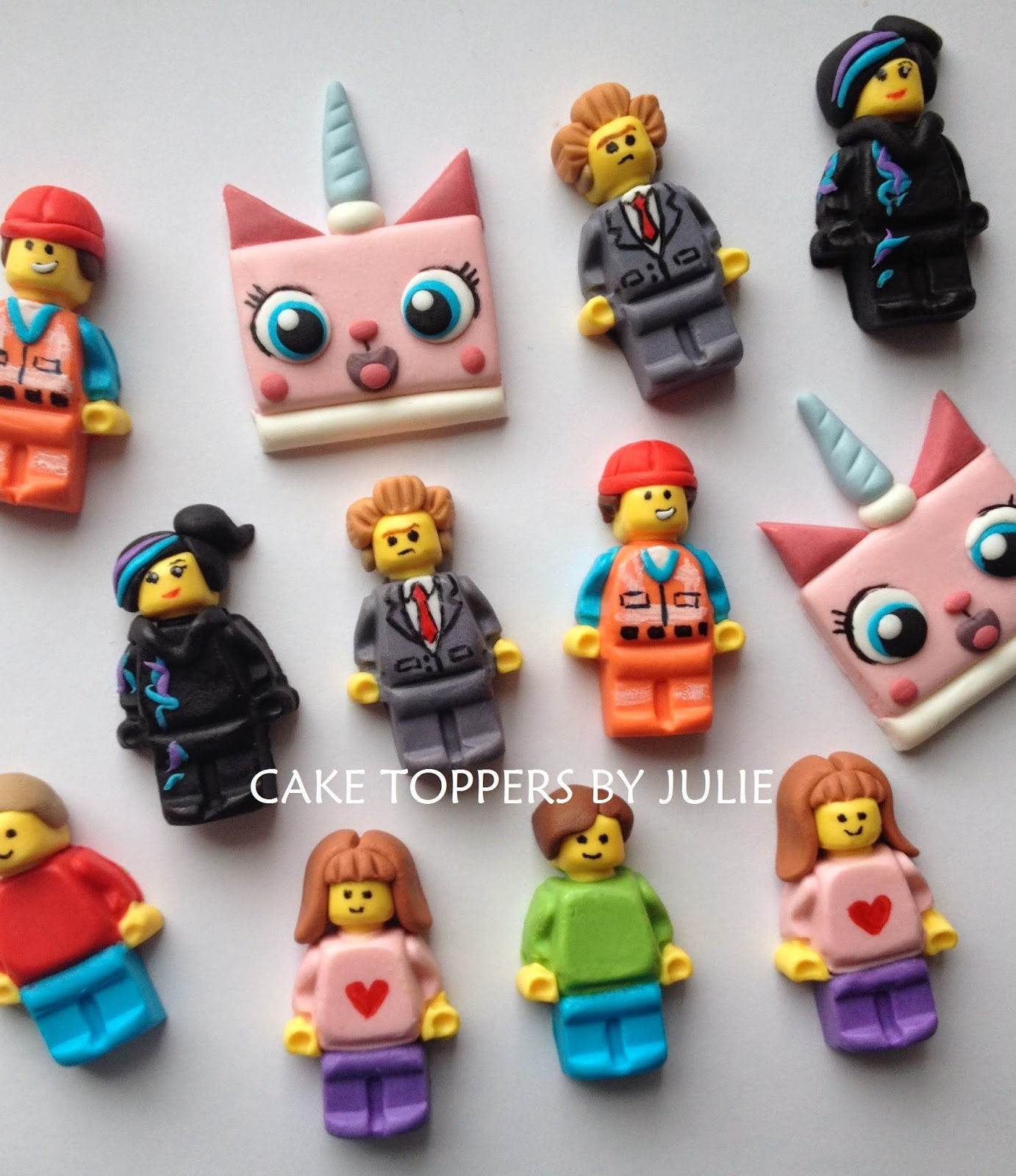 Wallpaper #K2de9JIBSpphPi3-y3rn186 Custom Cakes by Julie Lego Movie Toppers