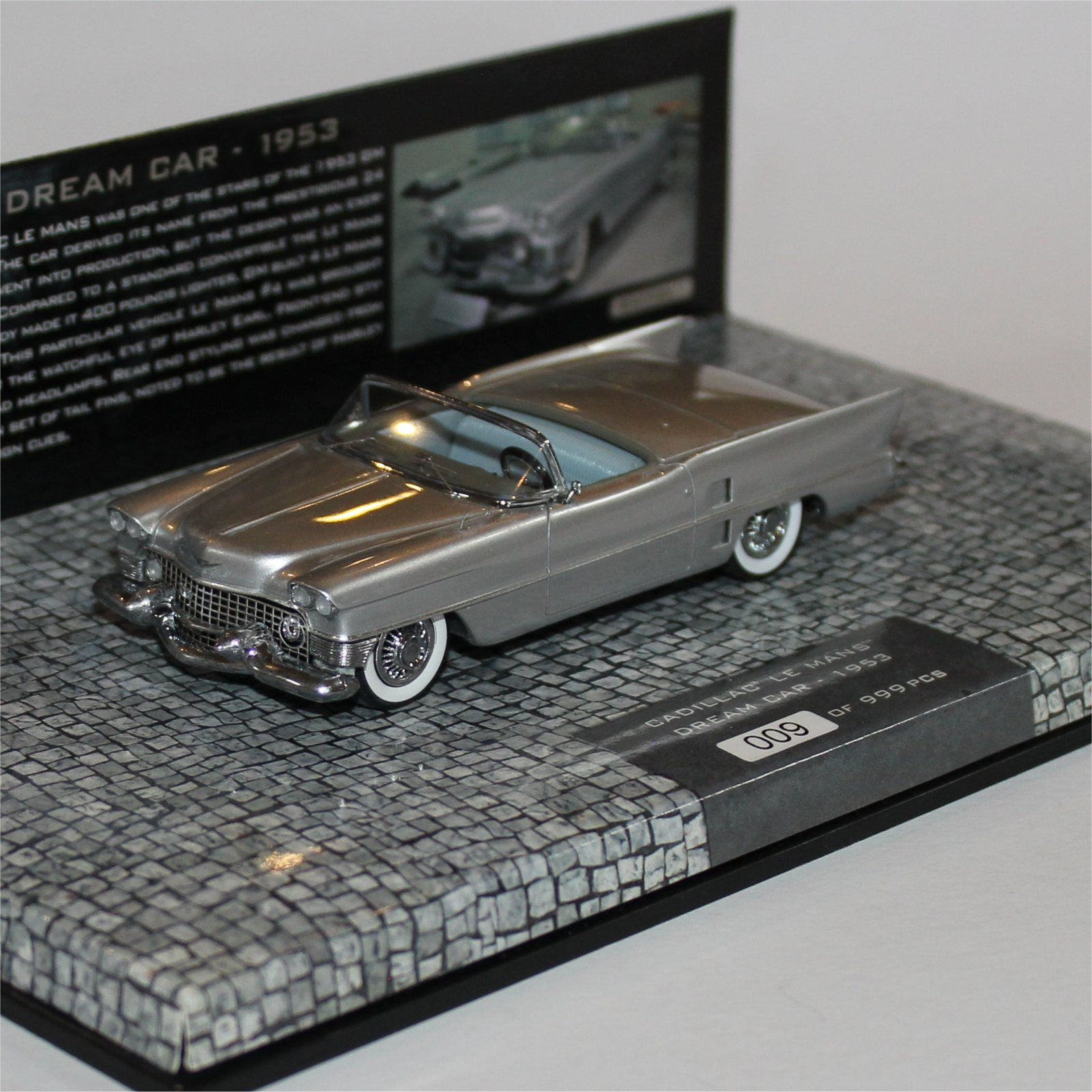 Wallpaper #e1729 Rare 118 Dealer Edition Lincoln Nautilus Blue Diecast Car Model