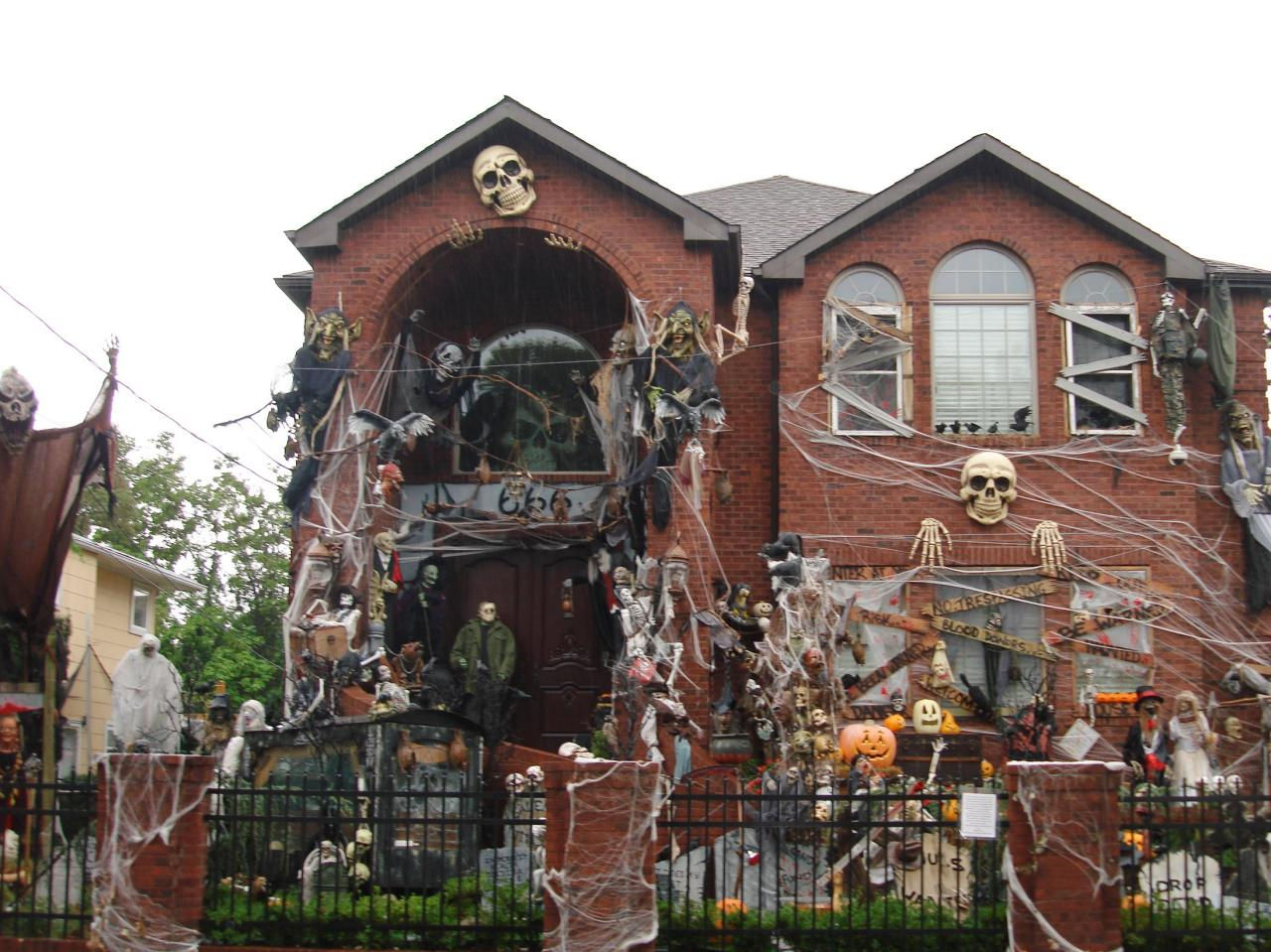 Wallpaper #3cf96 Haunted House Props 2024 Turn Your Home into a Haunt with Halloween