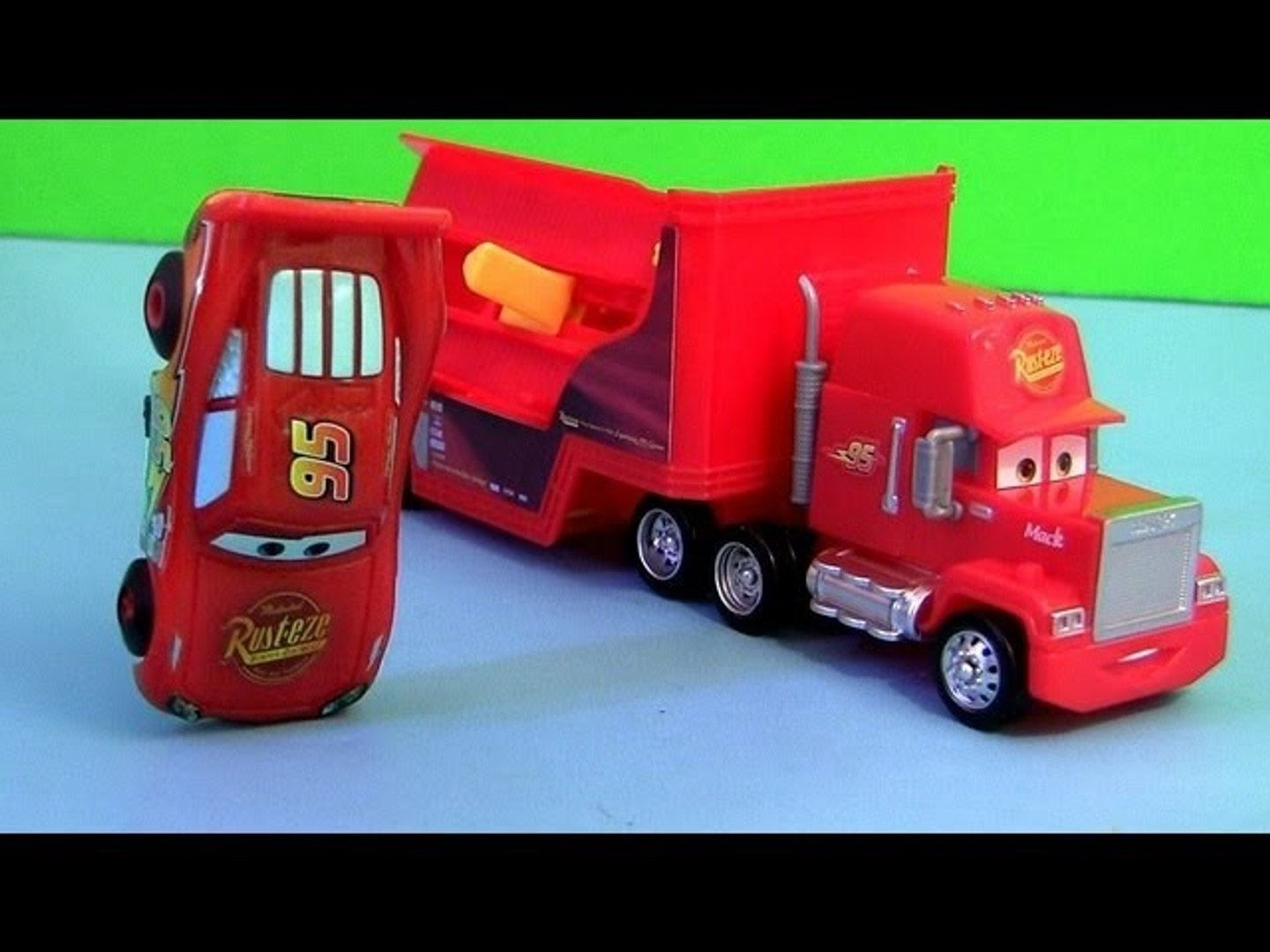 Wallpaper #8AAy7I4BSdW8dNoujxPO58 Disneypixar Cars Mack Hauler Movie Playset Toy Truck and Transporter