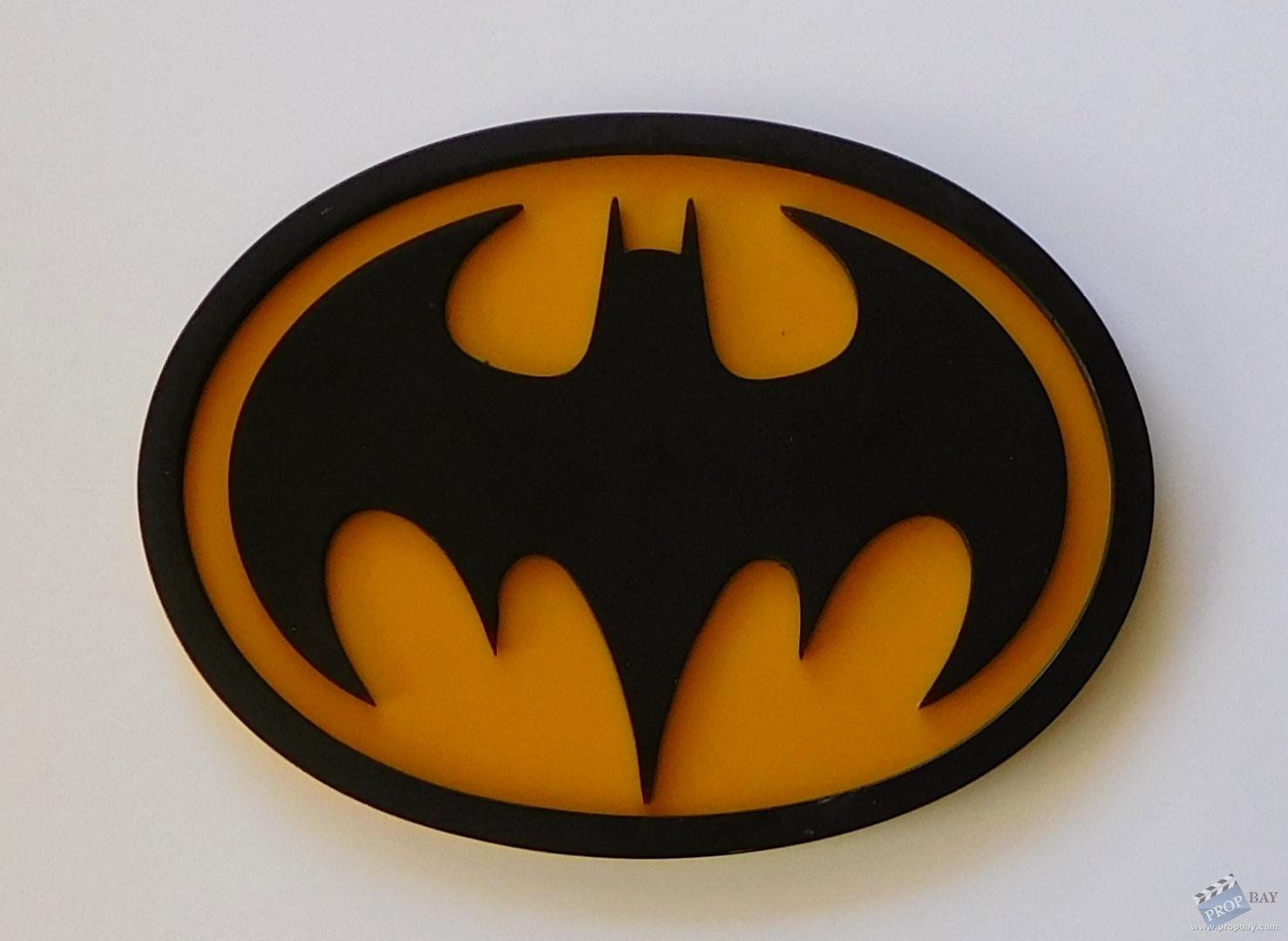 Wallpaper #s3dqJ5MB-pgBXx60paW718 Batman Chest Emblem