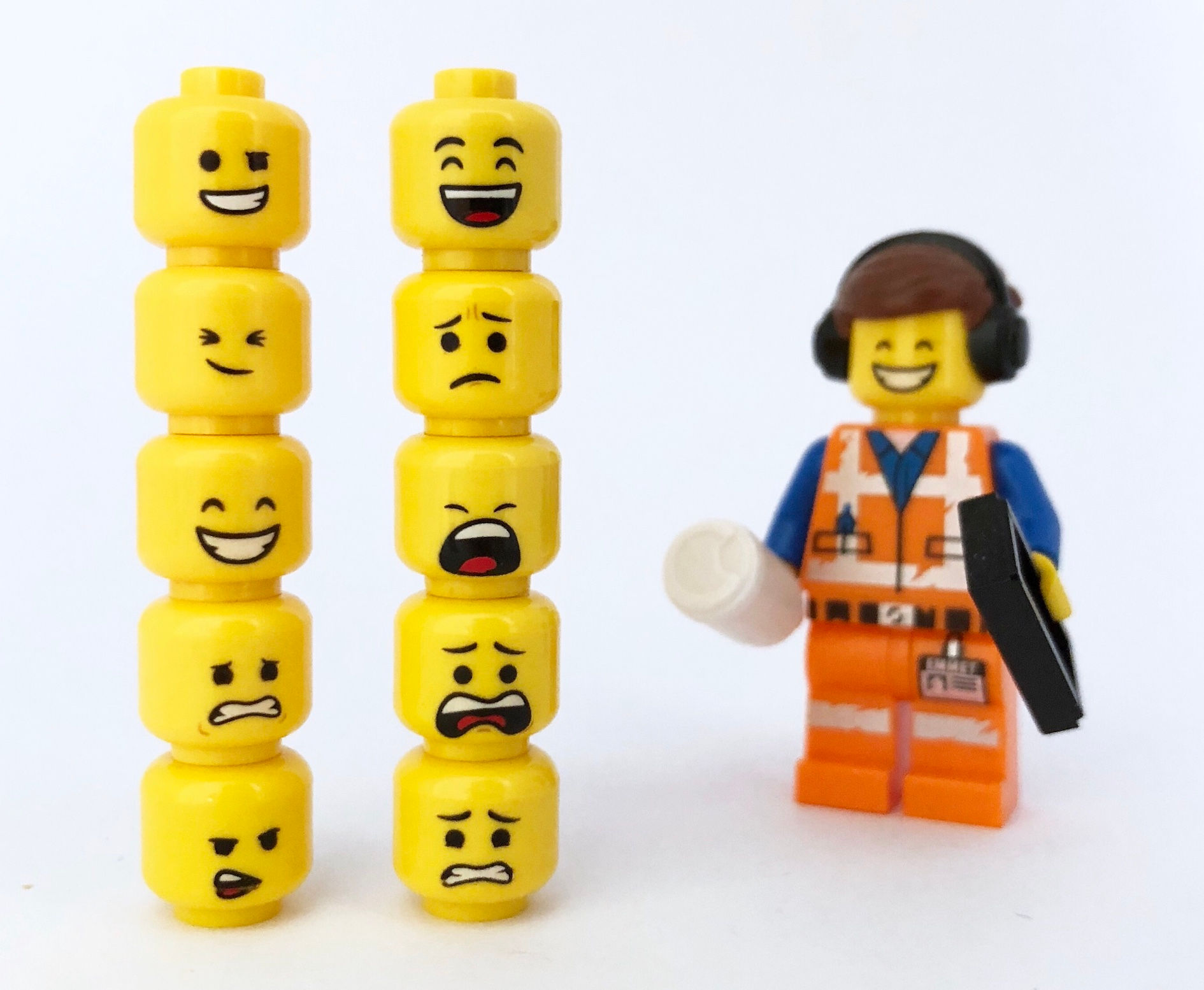 Wallpaper #EBnHHo8BtGB6xQ786nrg4 Lego Faces What Do They Tell Us Minifigurescom Blog