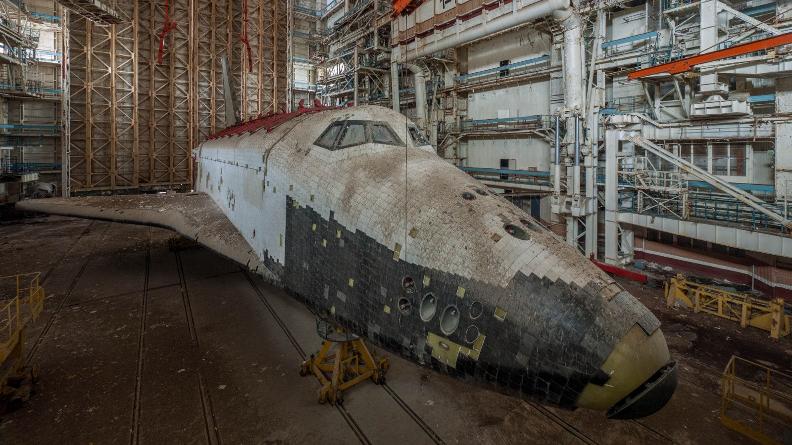 Wallpaper #8miAIJMBSpphPi3-mS3Z82 Soviet Space Shuttle Program Ruins Cnn Travel