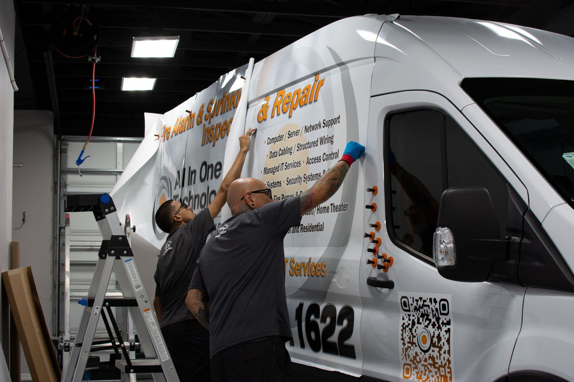 Wallpaper #TxqmT5MB1yWOL4qggn_972 Custom Vehicle Wrap Designs for Naples Fl