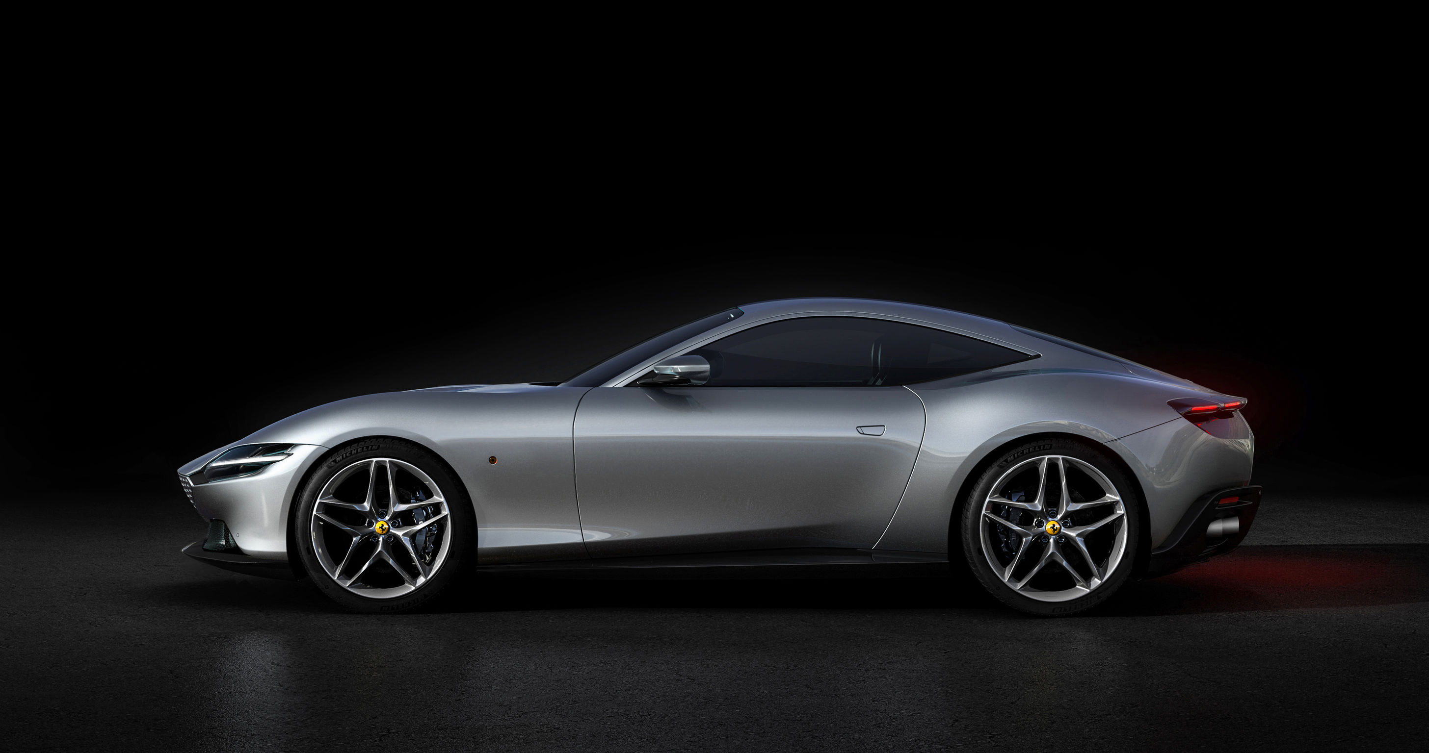 Wallpaper #b7x9O5MBMDFIMcjNqn-19 If Design Ferrari Roma