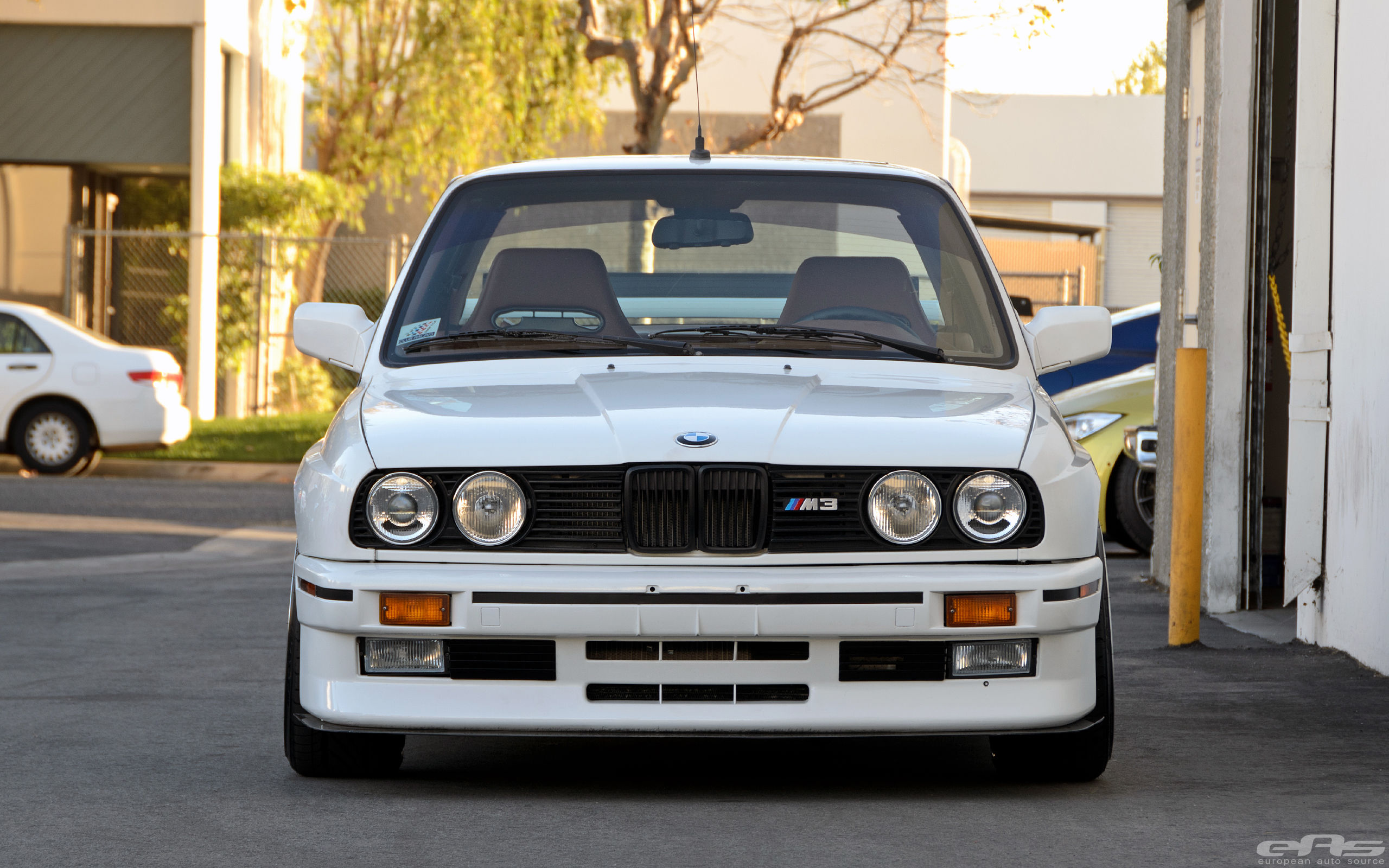 Wallpaper #a2597 01 BMW Ix Xdrive40 Sport Alpine White Paul Tans Automotive News