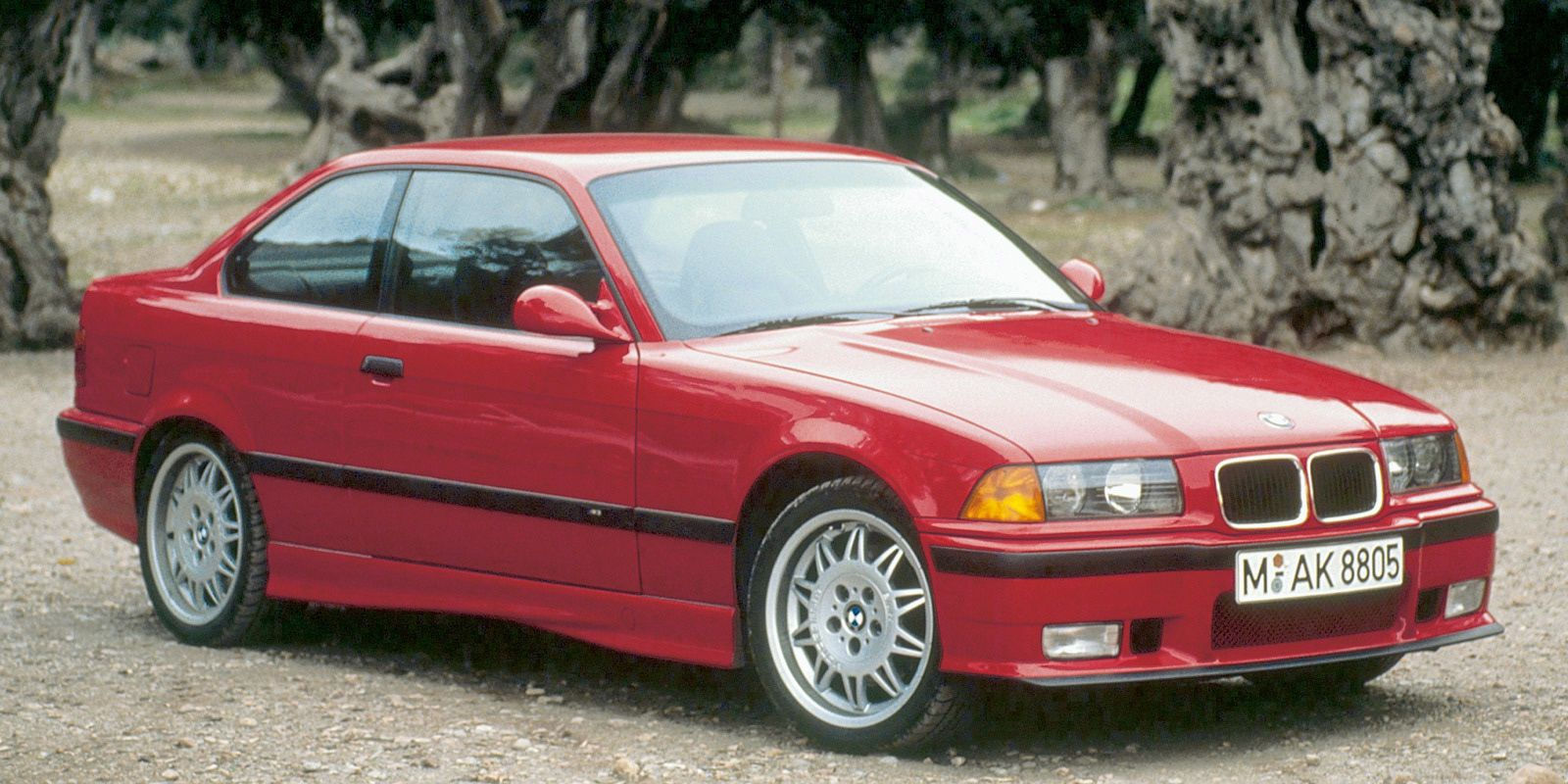 Wallpaper #vLhw25IBJvJKYCmEE_b393 30 of the Best Looking Cars from the 90s