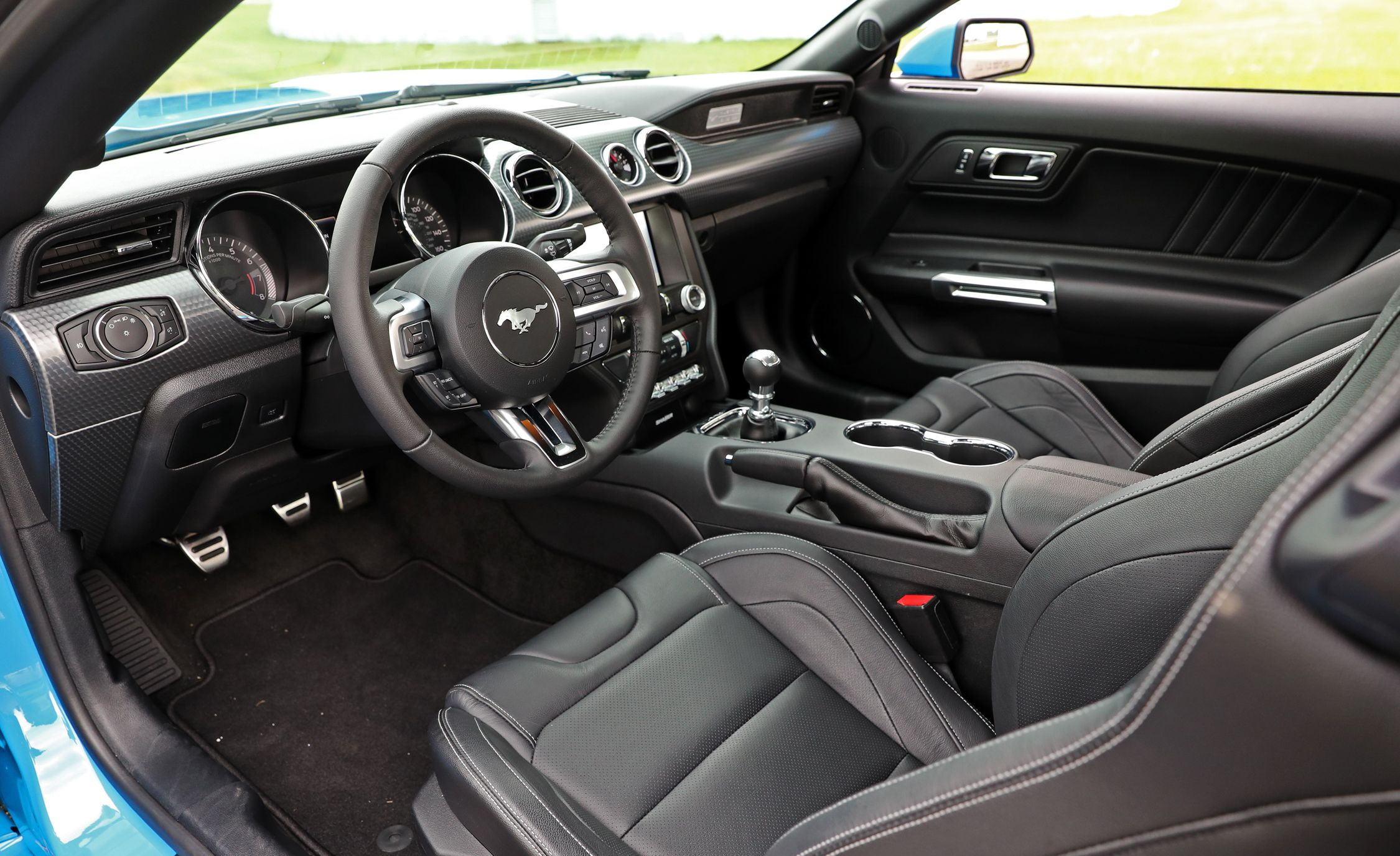 Wallpaper #gX3-844Bnwiau_P6EQ5Q1 2017 Ford Mustang GT Interior Photos Brokeasshomecom