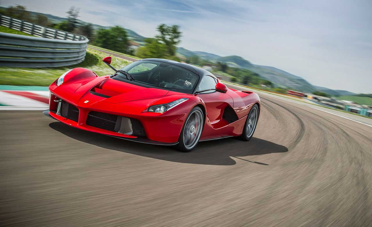 Wallpaper #IamqKZMBMYaX5LKBcdT3126 Laferrari Red