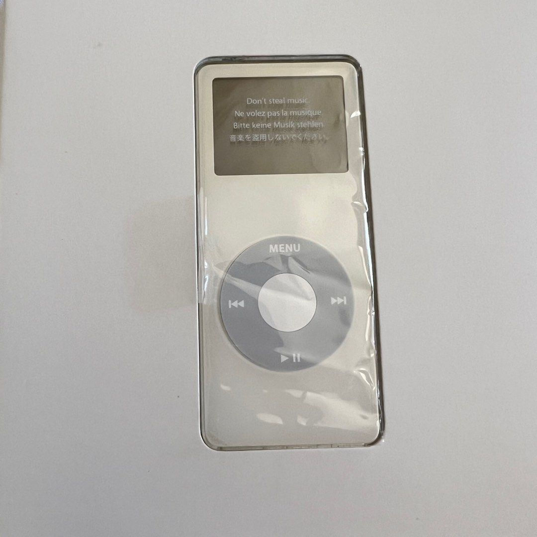 Wallpaper #m1MLNZMBYjRkjcHs_-ju251 iPod Nano 1st Generation Audio Portable Music Players on Carousell