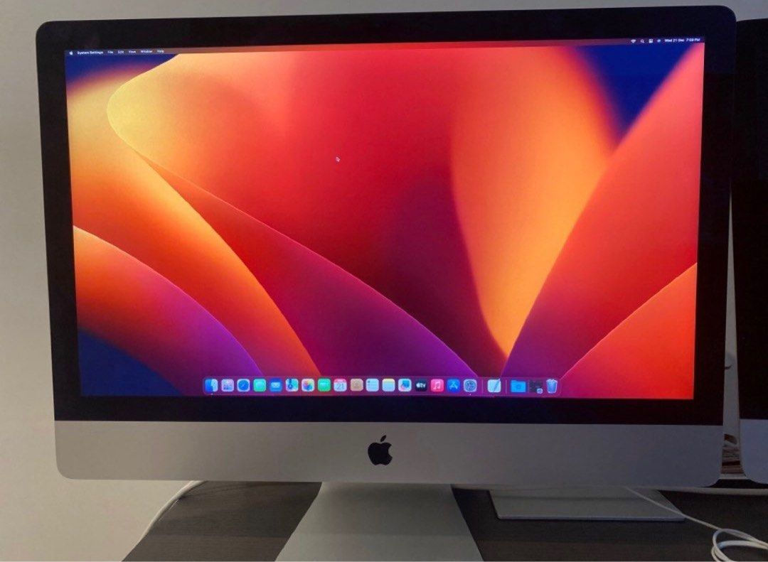 Wallpaper #ekKxPJMBOBpx0NhmmcF1169 iMac 27 Inch Computers Tech Desktops on Carousell