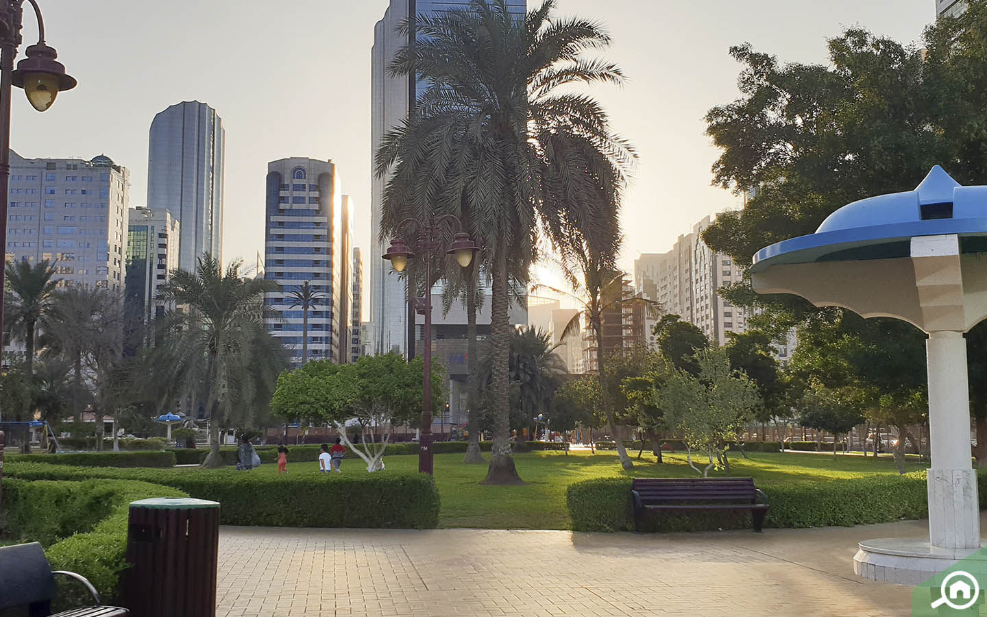Wallpaper #133V844Bnwiau_P66w1T26 Public Parks in Abu Dhabi for the Entire Family Mybayut
