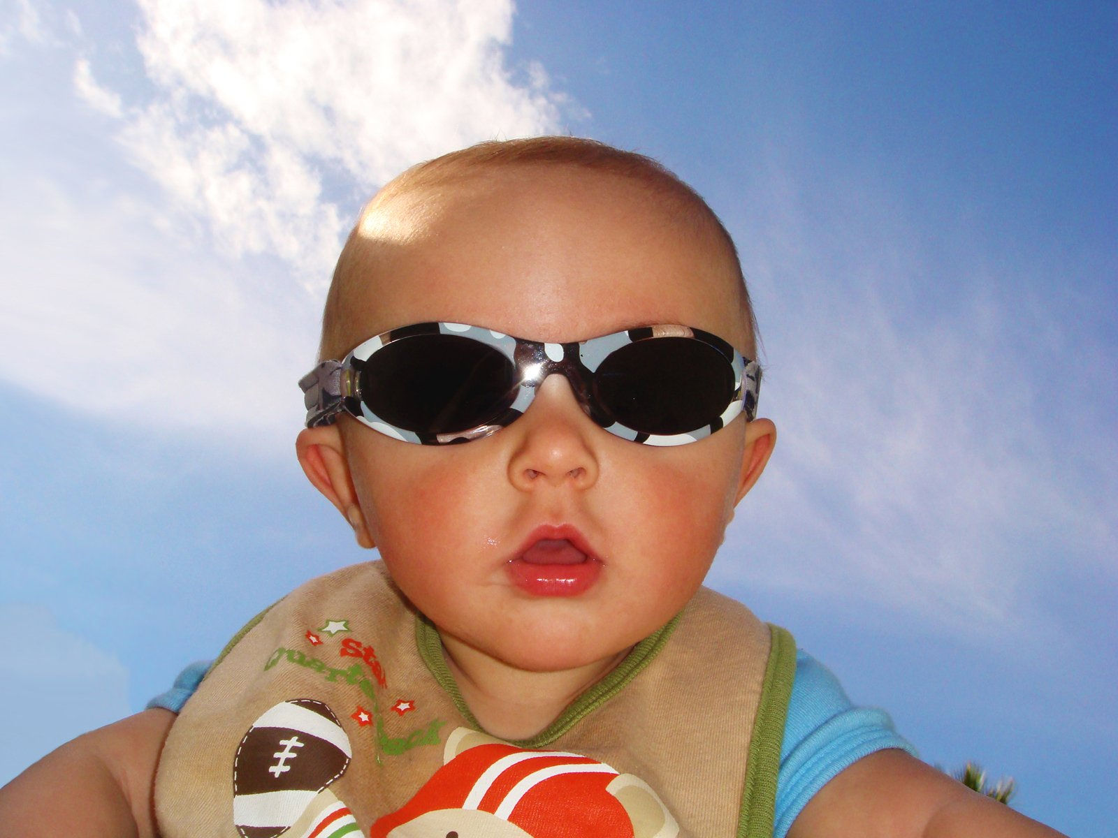Wallpaper #oPRpOpMBKFX8bn3ru3gp29 Baby in Sunglasses Free Photo Download Freeimages