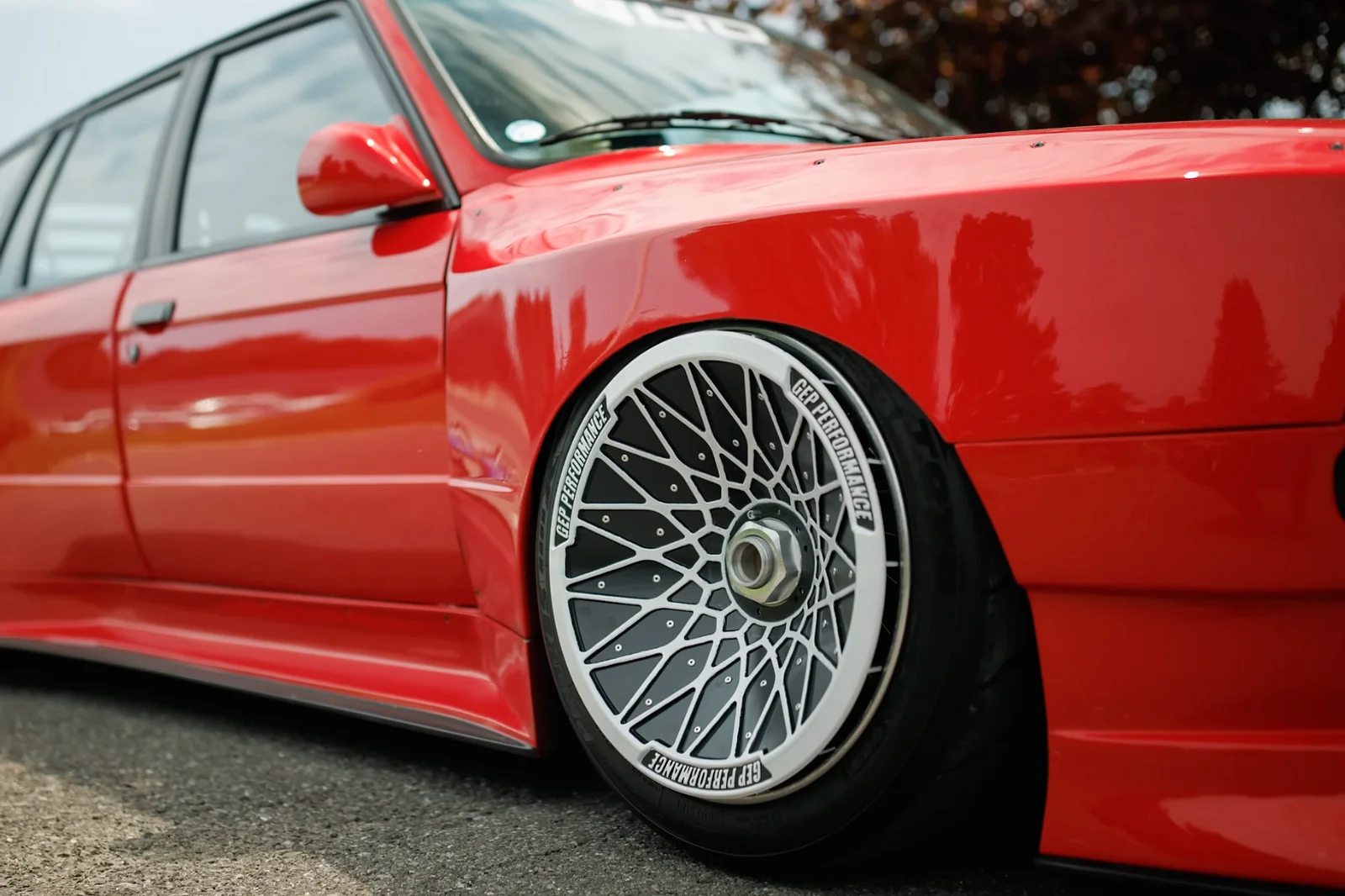 Wallpaper #iWi_FJMBSpphPi3-_wVY190 BMW E30 Wagon Buat Keluarga Petrolhead Pamer Body Gambot Plus Kaki