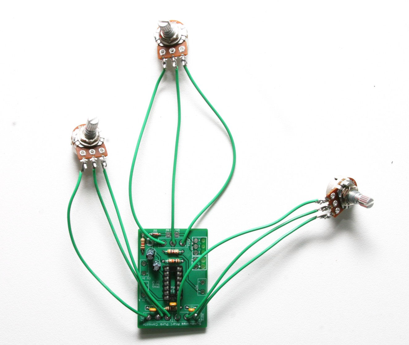 Wallpaper #oWc9-5IBSpphPi3-WZNa186 Atari Punk Console Assembly Instructions Synthrotek