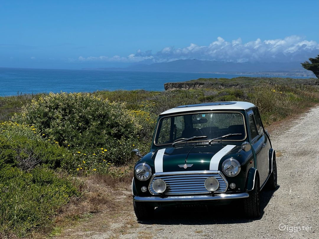Wallpaper #v2cAA5MBSpphPi3-5rFN137 Classic Mini Cooper Rent This Location on Giggster