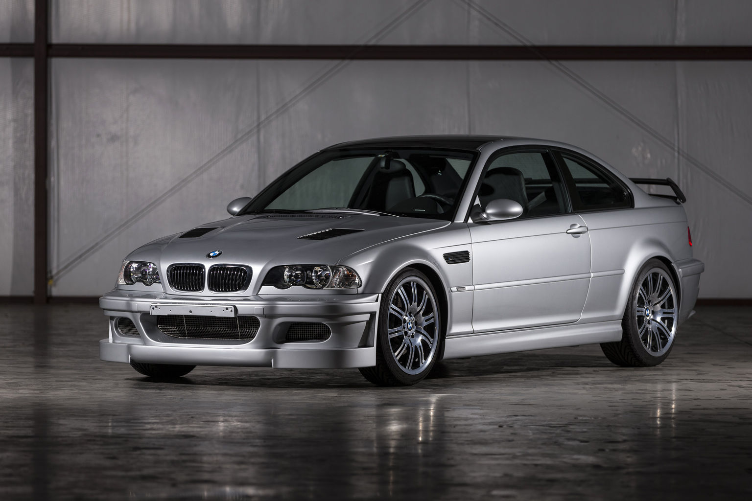 Wallpaper #amfn-JIBSpphPi3-Movo15 BMW M3 GTR El Primer M3 Con Motor V8