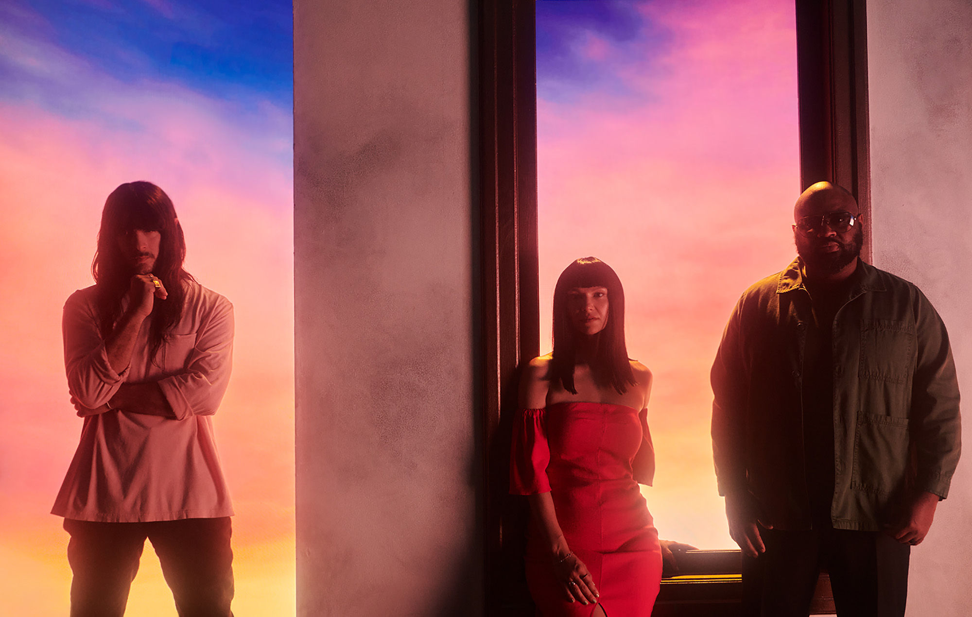 Wallpaper #kupIU5MBlwTYPL18XQoi299 Khruangbin a La Sala Review a Stripped Back but Still Potent Sound