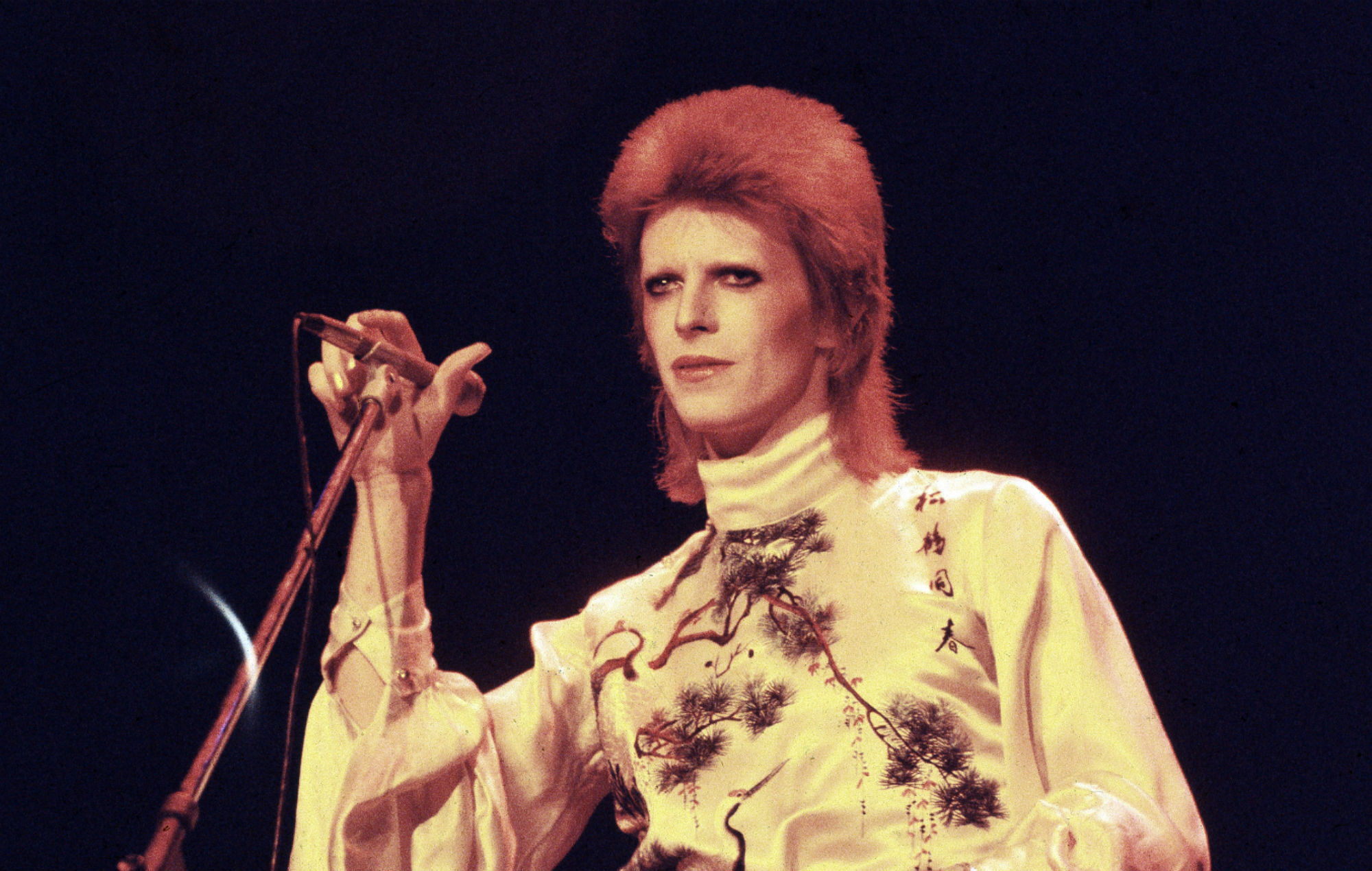 Wallpaper #7030a Aladdin Sane De David Bowie Cd Chez Libertemusic Ref123255141