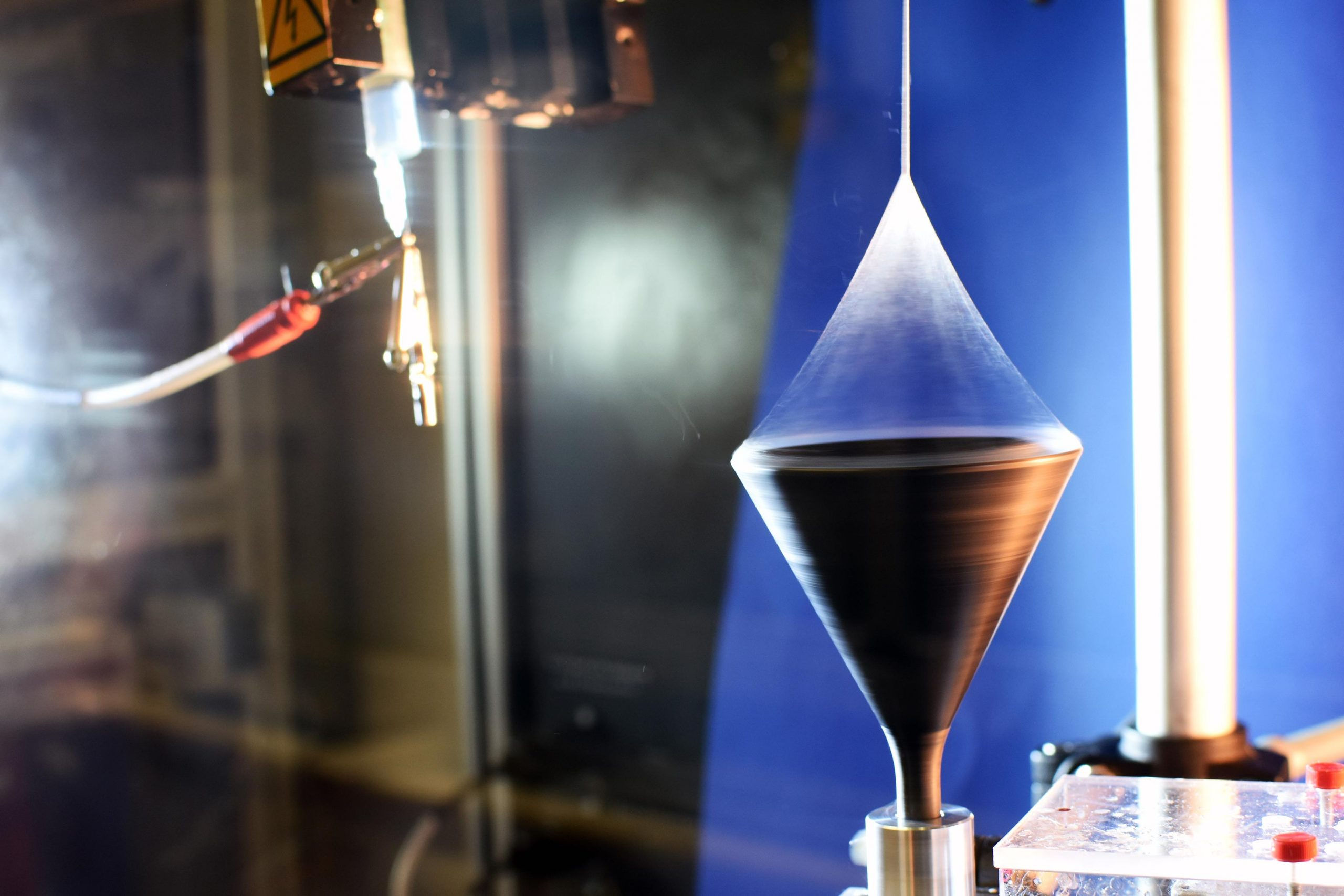 Wallpaper #zWco_ZIBSpphPi3-xppn94 Incredible New Polymer Fibers Are Ultra Light and Super Strong