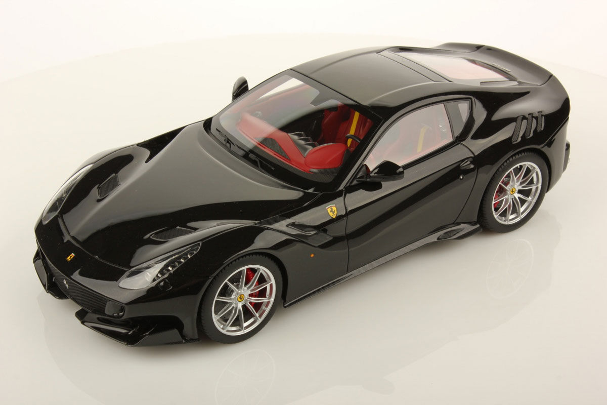 Wallpaper #LgCQ644BSdW8dNouthLg15 Ferrari F12 Tdf 118 Mr Collection Models