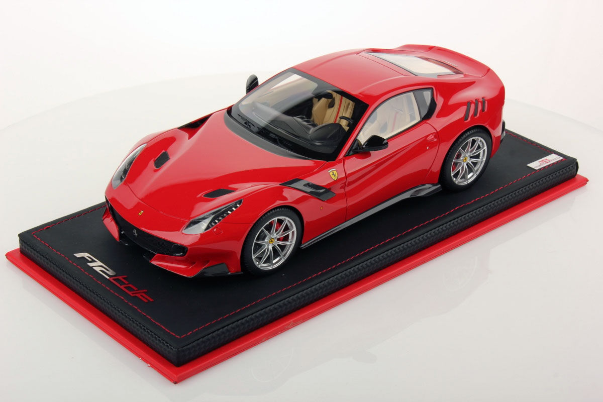 Wallpaper #LgCQ644BSdW8dNouthLg11 Ferrari F12 Tdf 118 Mr Collection Models