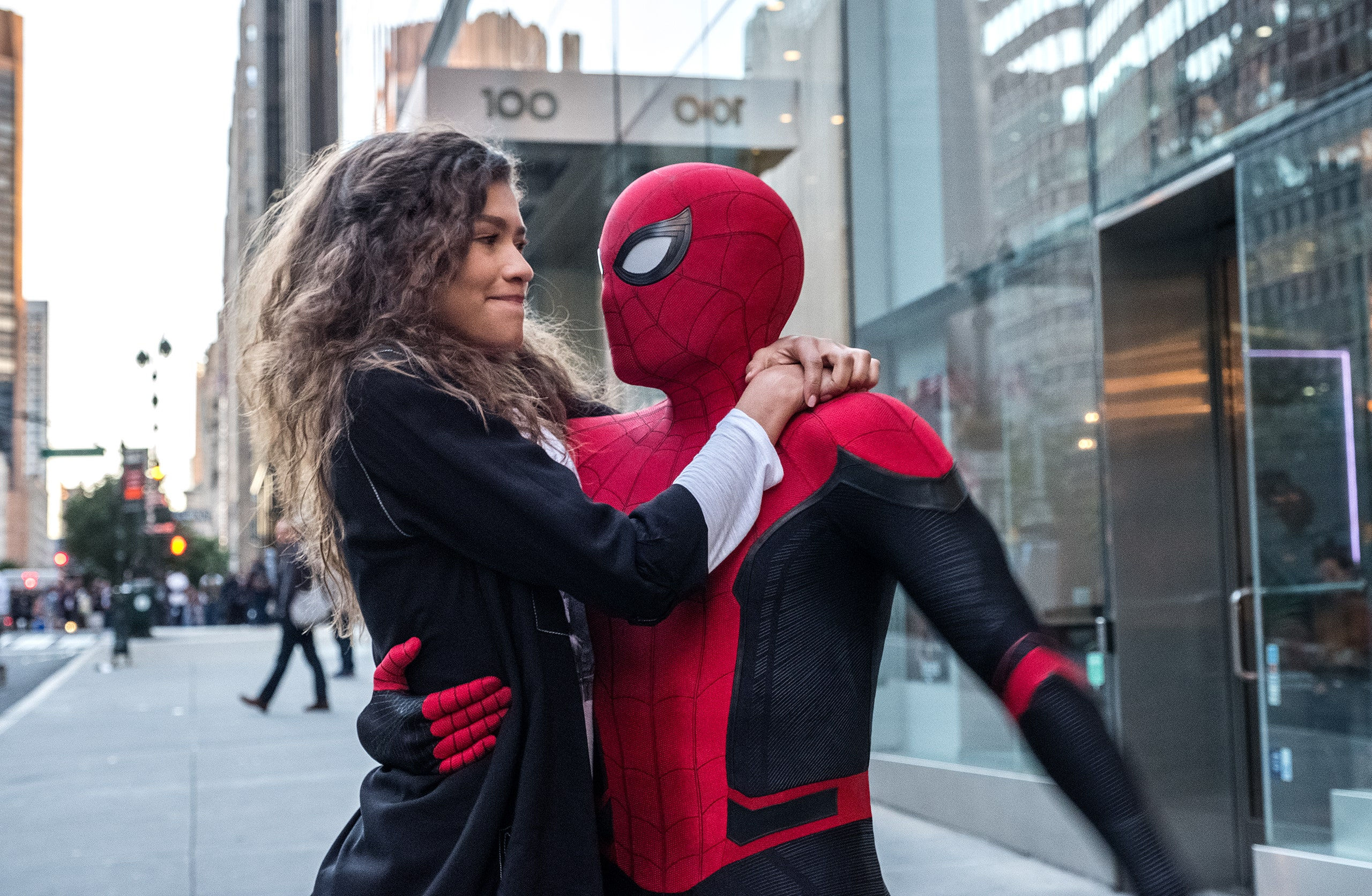 Wallpaper #T2dJDZMBSpphPi3-KuT-162 Review Spider Man Far from Home Presents the Illusion of a Good