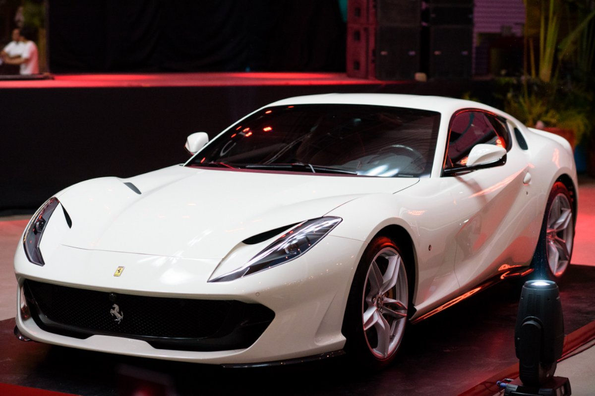 Wallpaper #py7eOJMBeCfPaRV8brst350 Ferrari Philippines Launches 812 Superfast W Specs Carguideph