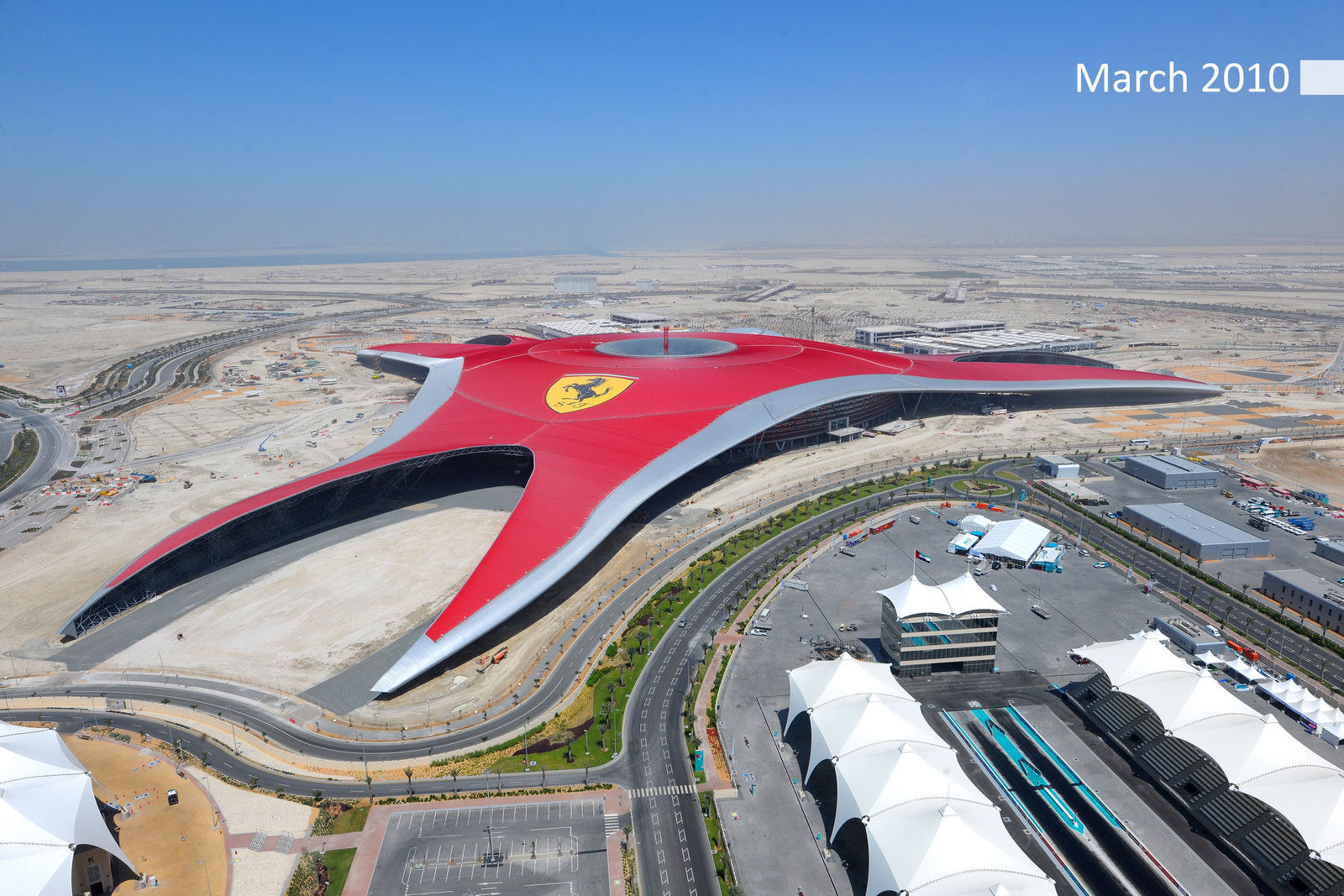 Wallpaper #0EUIlY4B7YBJg1BV4p-S12 The Car Ferrari World Abu Dhabi Opens in October Formula Rossa